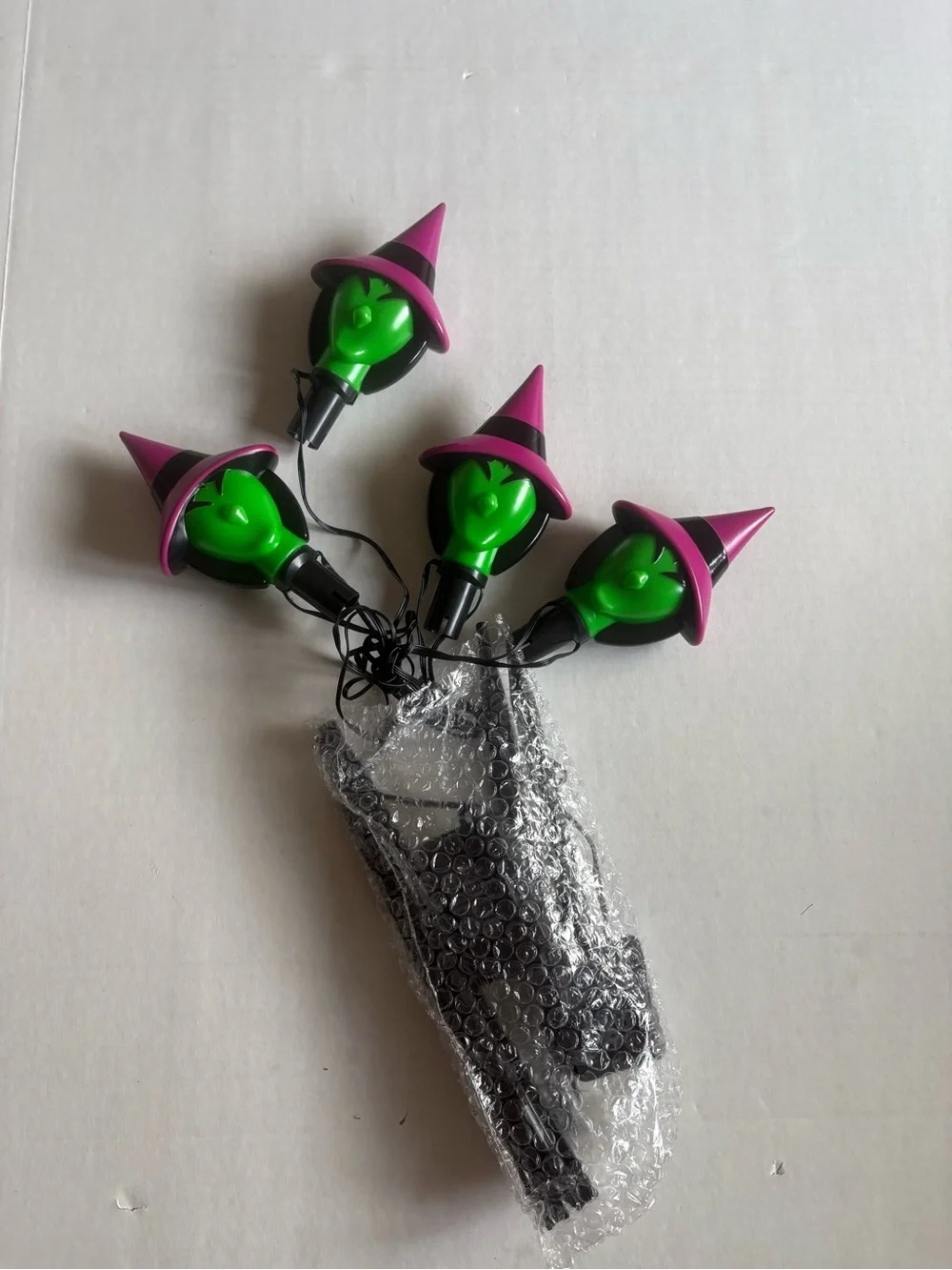 Hyde & EEK! Motion Animated Witch Stake Lights - Green & Purple